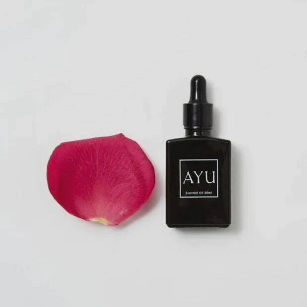 Smoking Rose Scented Oil