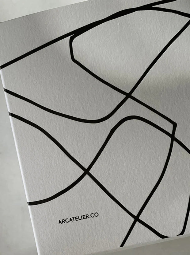 Bee Candle - Rose, Tuberose, Honey & Orange Blossom